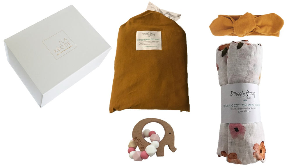 Poppy Organic Gift Set - with cot sheets